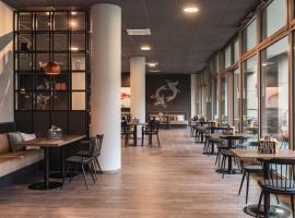 Holiday Inn - the niu Tab Dusseldorf Main Station by IHG Accommodation Los Angeles