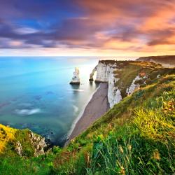 Etretat's Cliff, Étretat Accommodation Los Angeles
