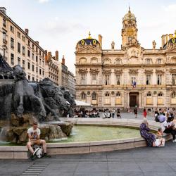 Lyon Accommodation Los Angeles