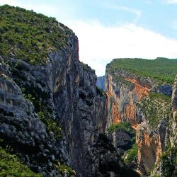 South of France Accommodation Los Angeles