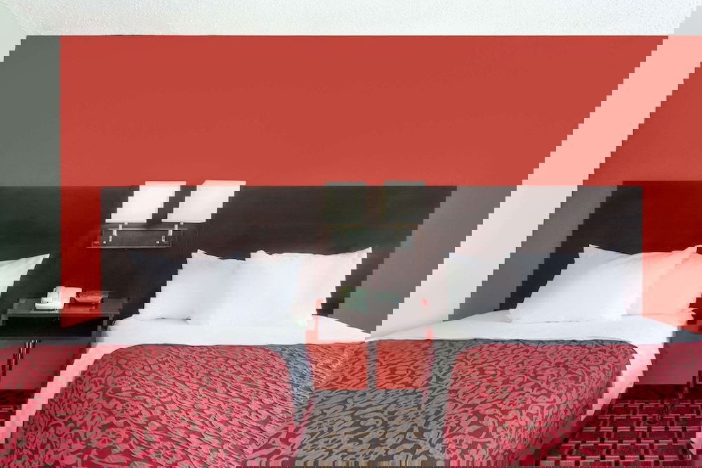 Days Inn By Wyndham Cullman - thumb 6