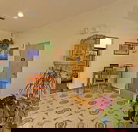 Americas Best Value Inn  Suites Bush Intl Airport - Accommodation Los Angeles