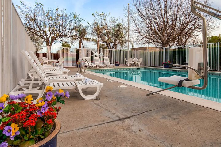 Best Western Luxury Inn - thumb 6