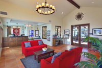 Lamplighter Inn  Suites at SDSU