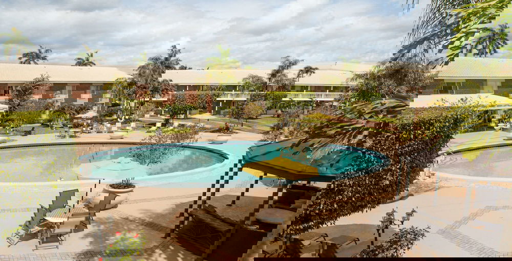 Best Western Palm Beach Lakes - thumb 6