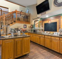 AmericInn by Wyndham White Bear Lake St. Paul - Accommodation Los Angeles