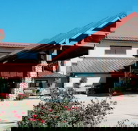 AmericInn by Wyndham Oswego - Accommodation Los Angeles