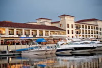 Greenwich Ct Accommodation Los Angeles