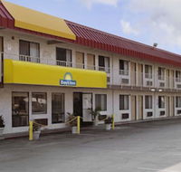 Days Inn by Wyndham Fresno South - Accommodation Los Angeles