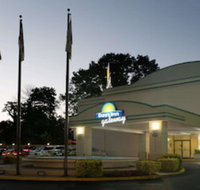 Days Inn by Wyndham Washington DC/Gateway - Accommodation Los Angeles