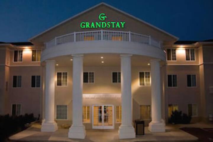 GrandStay Residential Suites - Madison East - thumb 0