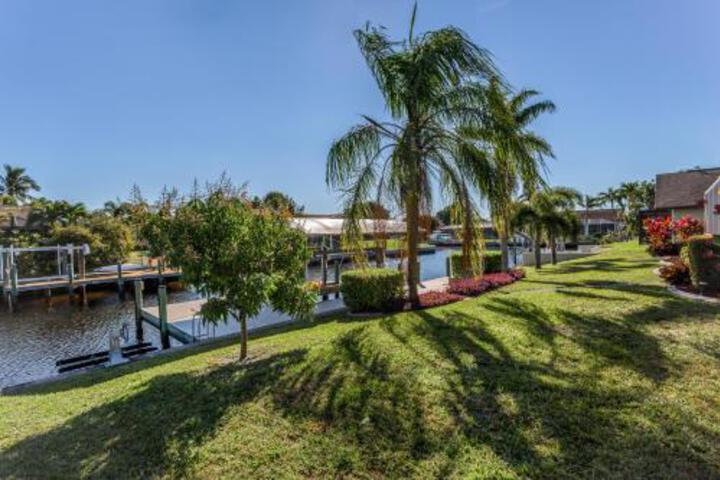 The Coral House - thumb 2