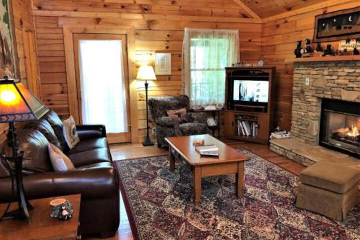 Always & Forever Cabin - thumb 0