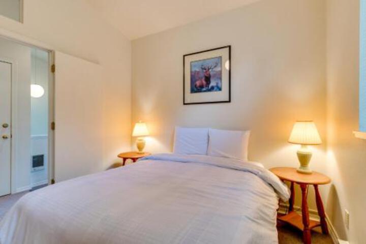 Cove Beach Forest Splendor - thumb 4