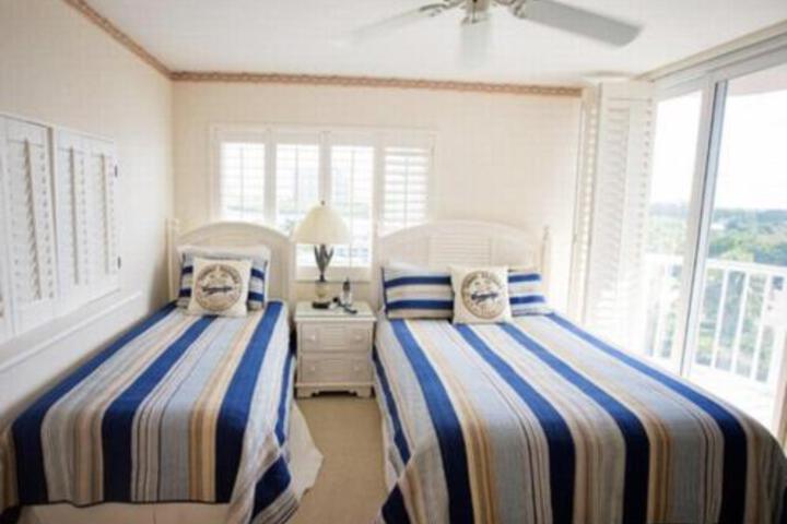 C504 Condo - thumb 2