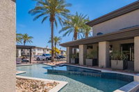 Luxury 3BR Kierland Commons 2150 by WanderJaunt