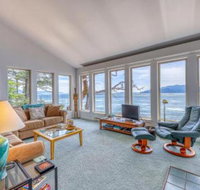 Northwest Shoreline Home - Accommodation Los Angeles