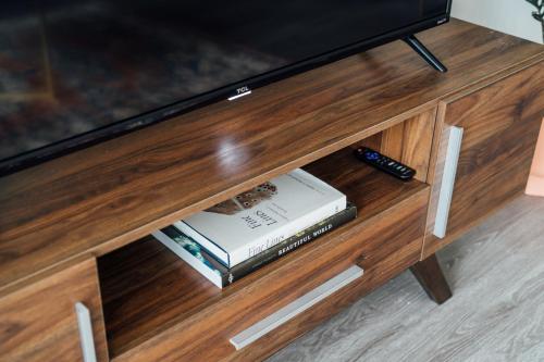 Convenient Condo Near OHare & Midway Airport OAK7 - thumb 1