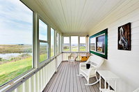 The Chalet All Suite 2Br Nestled on 1700 Acres Home