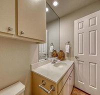 Waterfront Wonder 4 Bed 5 Bath Vacation home in Horseshoe Bay - Accommodation Los Angeles