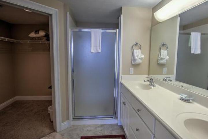 Treasure Island 1003 - thumb 2