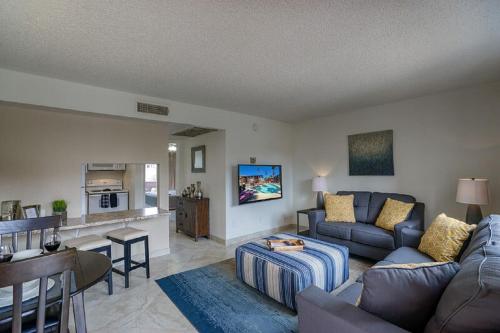 113 Rake In The Fall Savings! - thumb 1