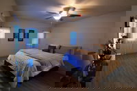 Gorgeous Meridian Home W/community Pool