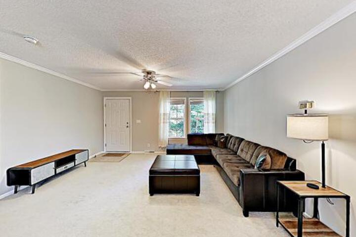 New Listing! Apple Country Retreat W / Fire Pit Home - thumb 0