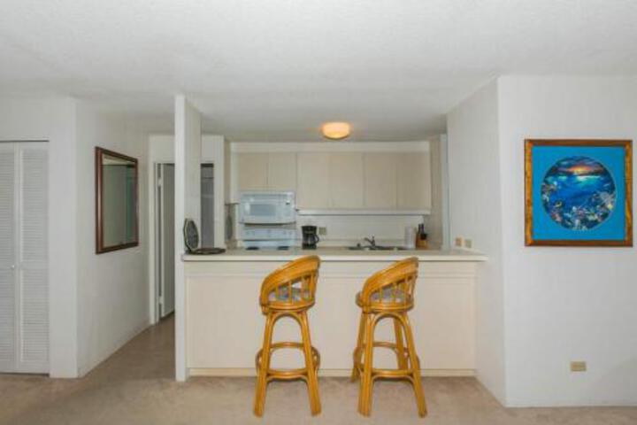 Discovery Bay 4012 Condo - thumb 4