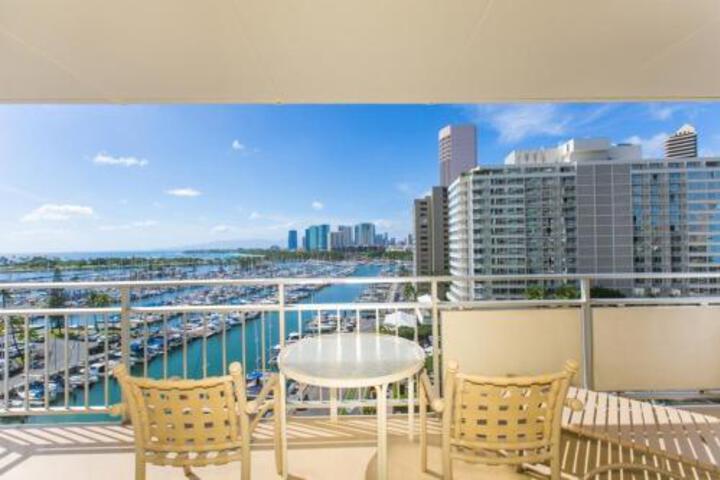 Ilikai Tower 943 Condo - thumb 3