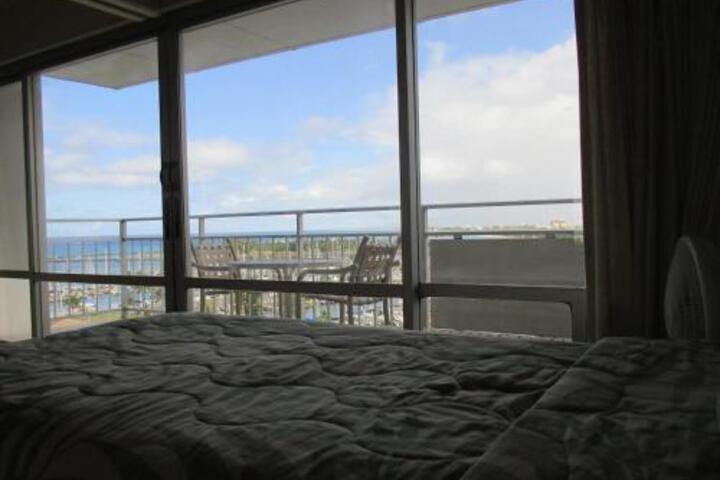 Ilikai Tower 943 Condo - thumb 2