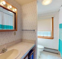 Pine Point - Accommodation Los Angeles