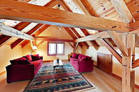 New Listing Huge Lake View Haven w / 2 Car Garage cottage