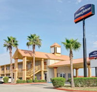 Howard Johnson by Wyndham Galveston - Accommodation Los Angeles