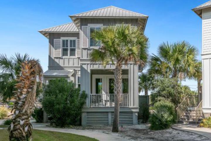 Cottage With A Porpoise - thumb 2