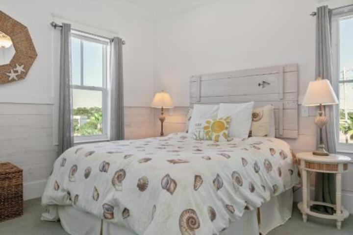 Cottage With A Porpoise - thumb 6