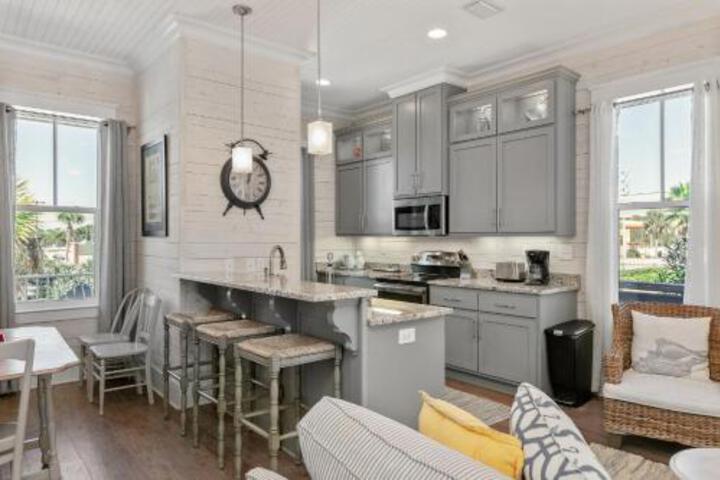 Cottage With A Porpoise - thumb 1