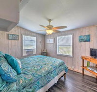 Freeport Beach House Walk to Surfside Beach - Accommodation Los Angeles
