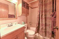 Wonderful Beech Mountain House w / Forest Views