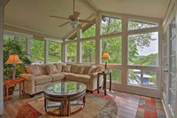 Waterfront Osage Beach House with Resort Amenities