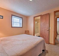 Snowed Inn Cozy Winterplace Ski in / Ski Out Cabin - Accommodation Los Angeles