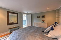 NEW Updated Lambertville Home Walk to New Hope