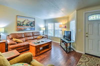 NEW Updated Chiloquin Home w / Dock on Agency Lake