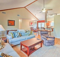 Spacious Kemah Clear Lake Home with Porch  Fire Pit - Accommodation Los Angeles