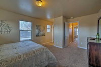 Grand Junction House w / Media Room  Fire Pit