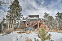 Cripple Creek Home w / Views Near Pikes Peak