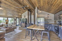 Updated Cabin w / Hot Tub 11 Mi to Winter Park