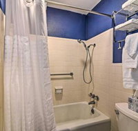 Riverfront Home w / Dock 1 Mi to Homosassa St. Park - Accommodation Los Angeles