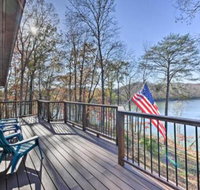 Lakefront Dayton Home with Great Views & Dock! - Accommodation Los Angeles