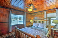 Houghton Lake House Directly on Waterfront